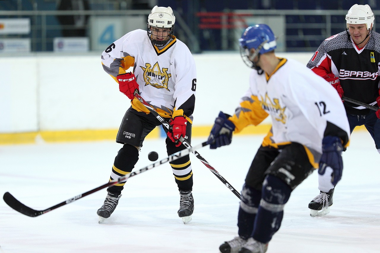 Чемпионат города Оренбурга по хоккею