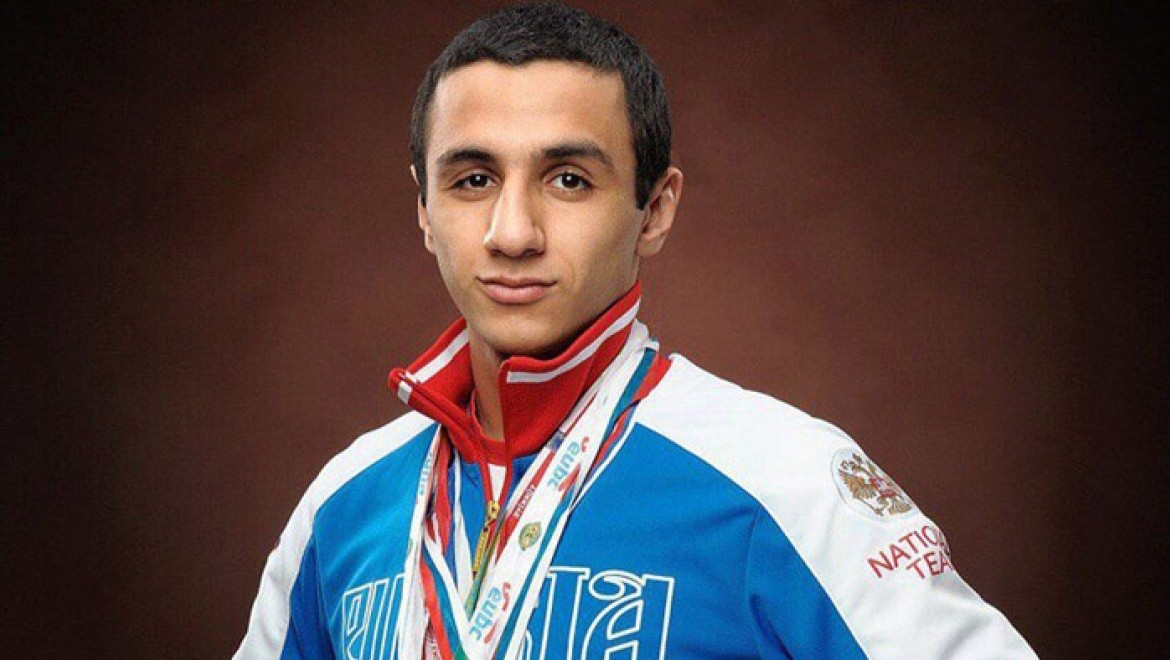 Габил Мамедов прошел в полуфинал Чемпионата Европы по боксу