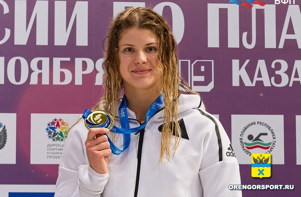 Мария Каменева завоевала золотую медаль на чемпионате России по плаванию