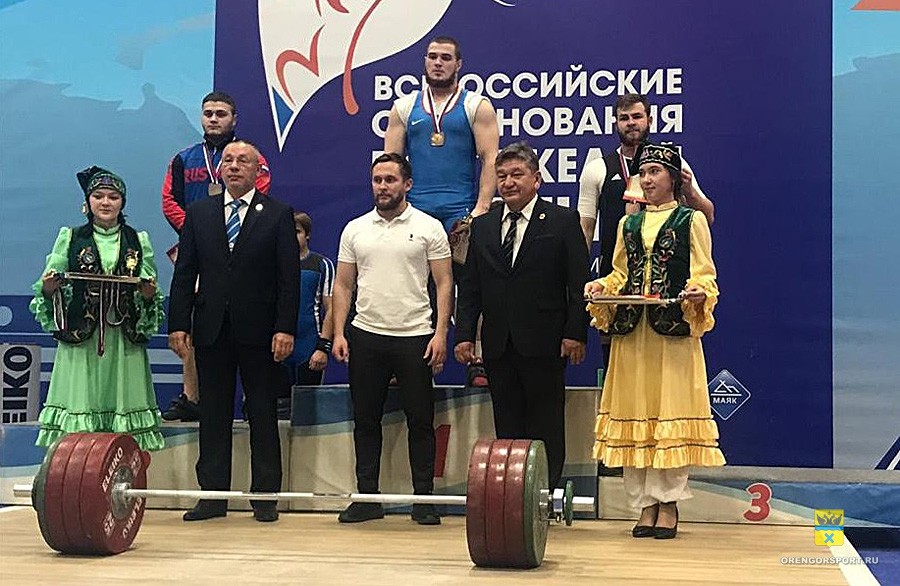 Всероссийские соревнования по тяжелой атлетике