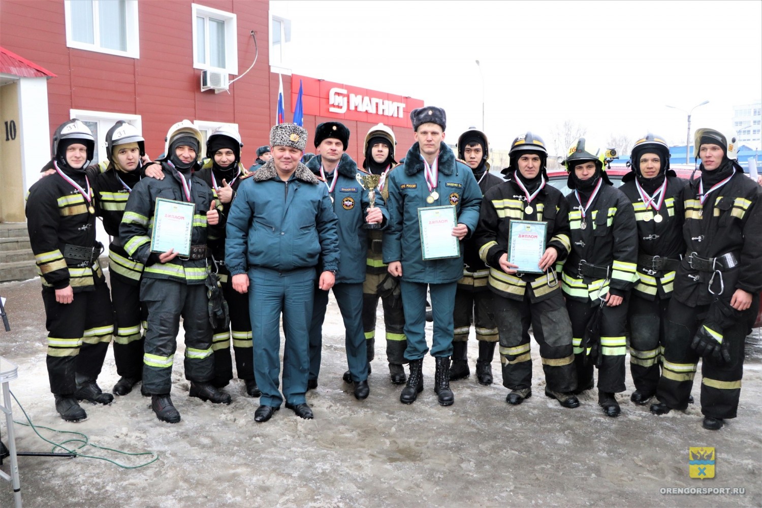 Чемпионат города Оренбурга среди пожарных и спасателей по вертикальному подъему