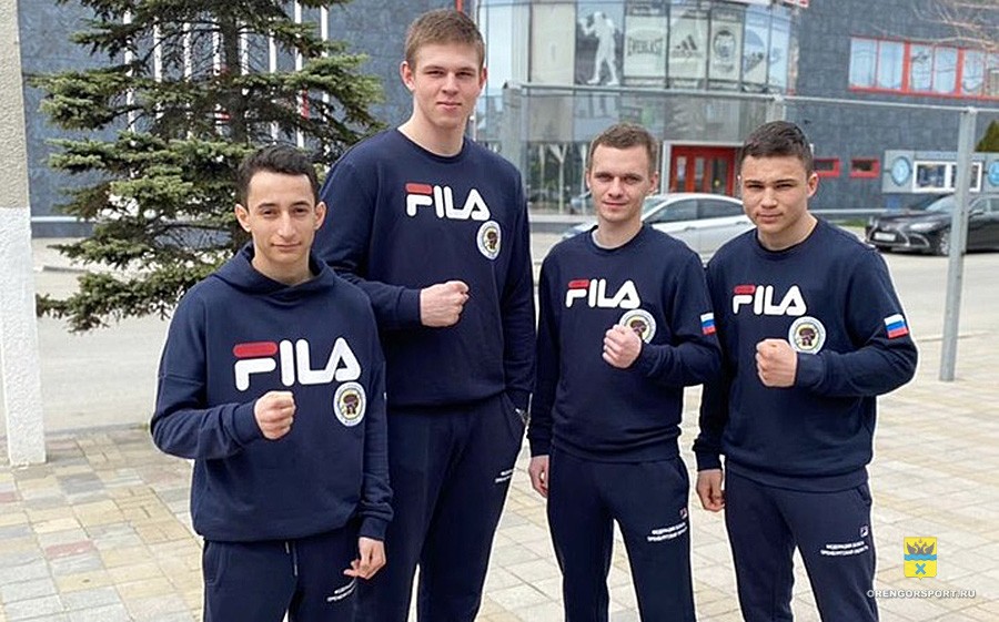 Оренбургские боксёры готовятся к первенству России